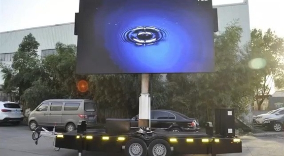 Cyfrowa elektroniczna mobilna ciężarówka reklamowa LED P6 P8 P10 1024x768mm Big